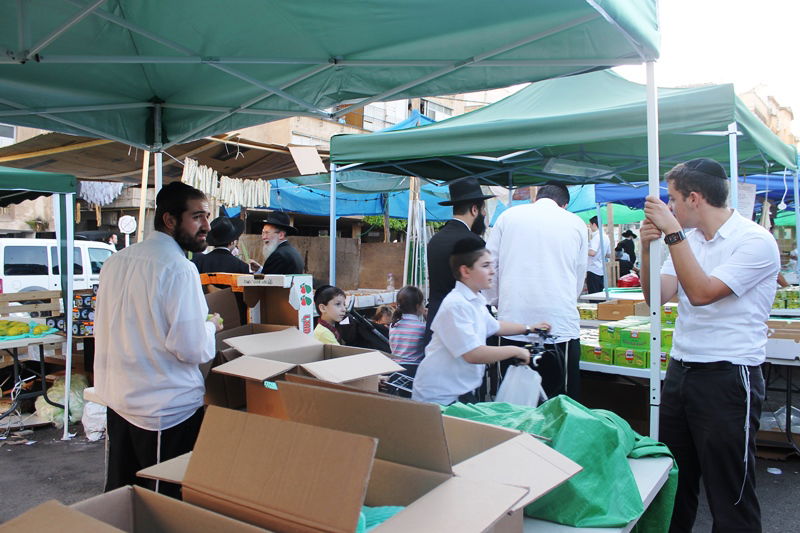 יש לבלוב? • תיעוד משוק ארבעת המינים בבני ברק