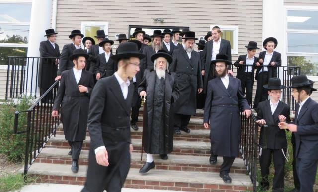 תיעוד: הרבי מזוועהיל ארה"ב ביקר בלייקווד