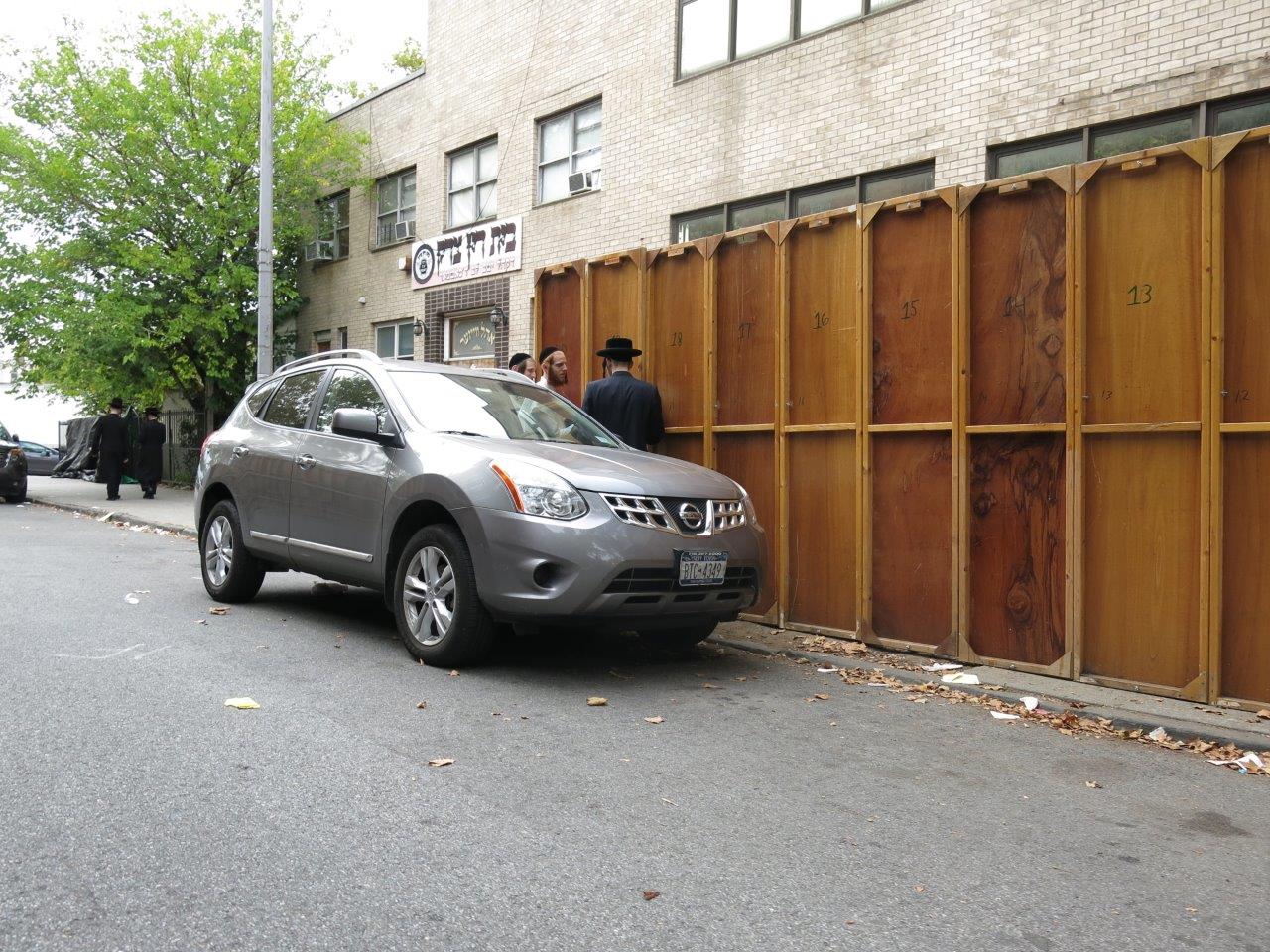 צפו בתיעוד: כך ויליאמסבורג נערכת לסוכות