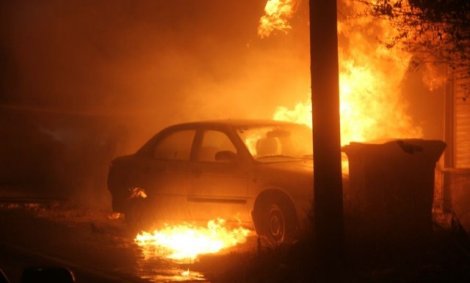 ניו ג'רזי: רכבו של רב הוצת סמוך לבית הכנסת