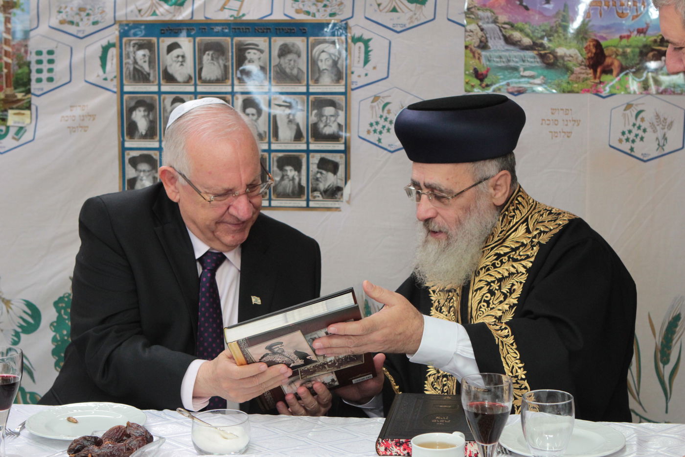 נשיא המדינה רובי ריבלין אצל הראשל"צ הרב יצחק יוסף • גלריה