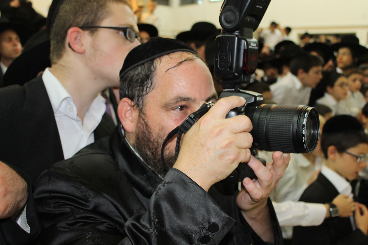 רה"י פוניבז' והאדמו"רים בשמחה • גלריה