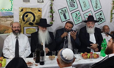 פתח תקווה: הקבלת פני רבו אצל הרב מיכה הלוי • תמונות