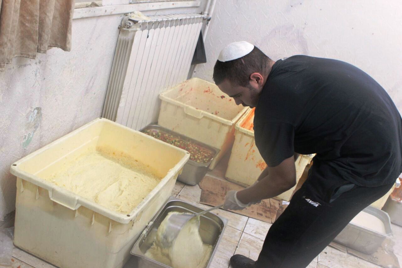 תיעוד: חוגגים שמחת בית השואבה בתולדות אהרן