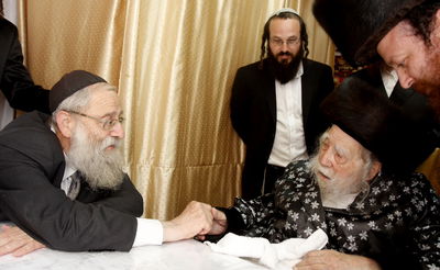 נשיא המועצת החסידית לרב אריה שטרן: "בהצלחה ברבנות י-ם"