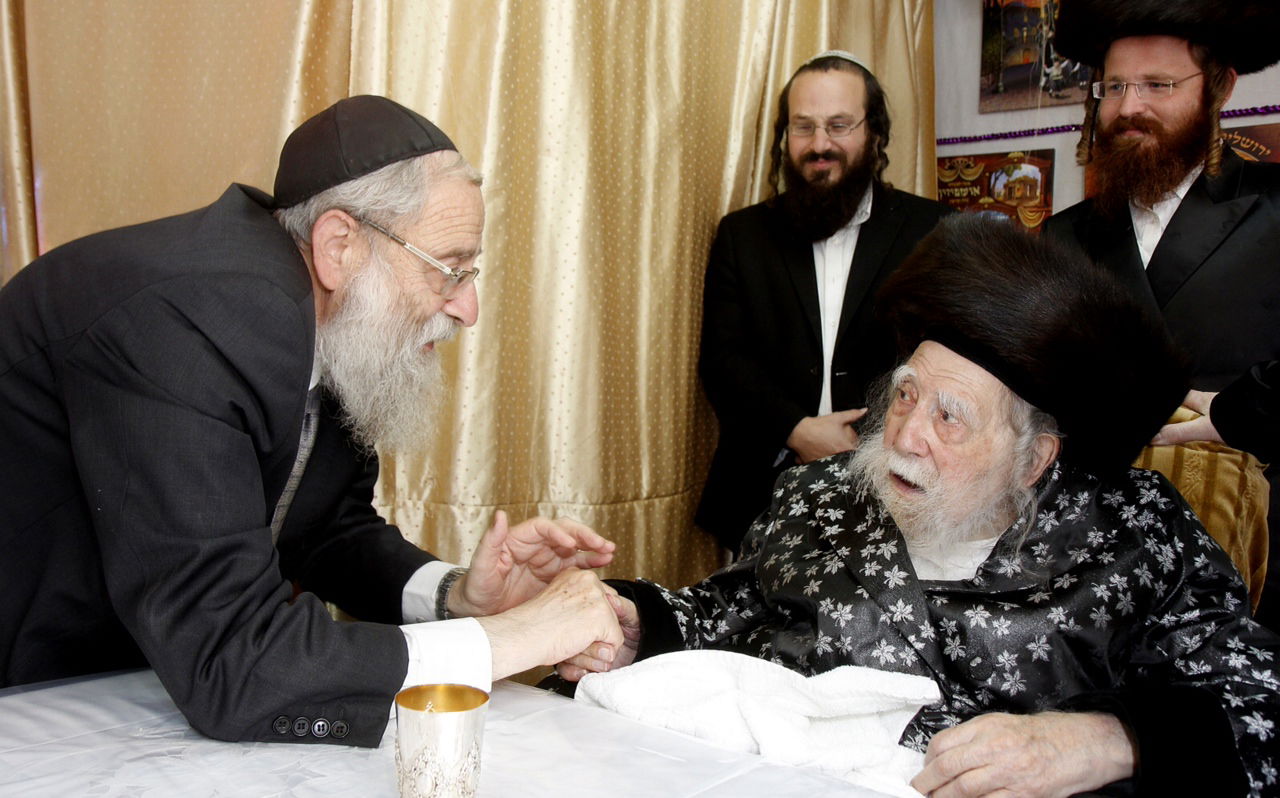 נשיא המועצת החסידית לרב אריה שטרן: "בהצלחה ברבנות י-ם"