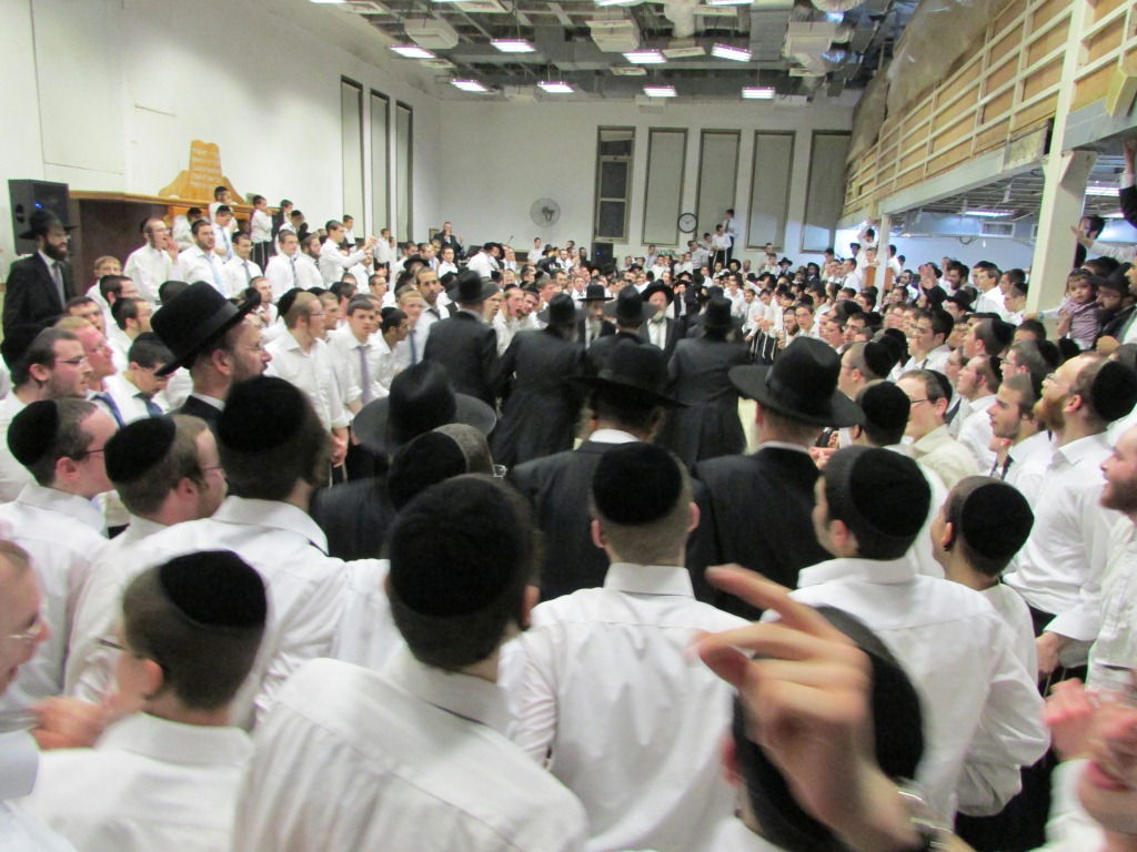 גלריה: בישיבת חדרה חגגו שמחת בית השואבה