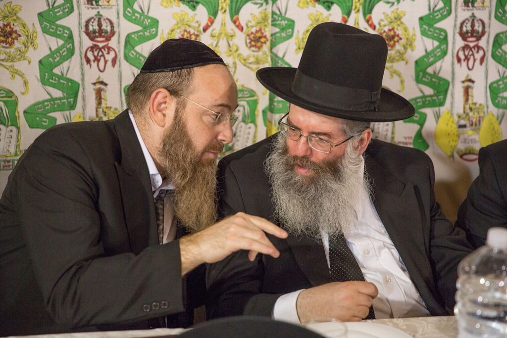 תיעוד: אברכי "מגדל עוז" חגגו שמחת בית השואבה