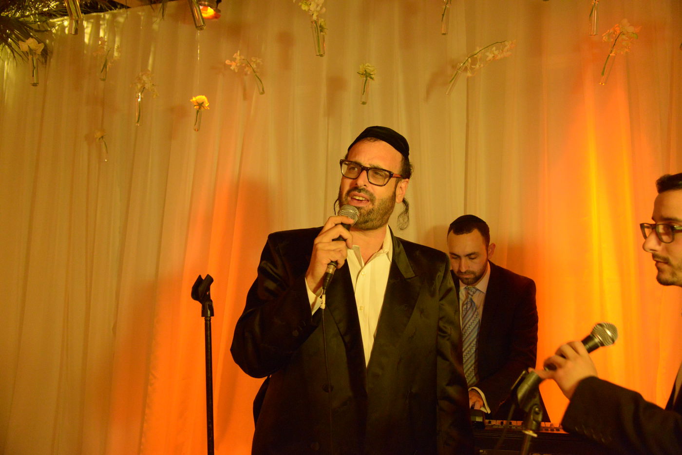 צפו: 20 דקות מהמופע הפרטי של מרדכי בן דוד ויידל ורדיגר