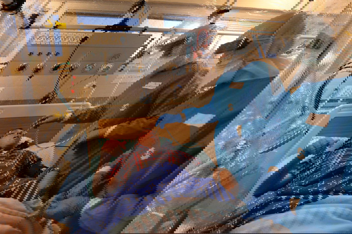 צפו: כך נערכו בנתב"ג להתפשטות נגיף ה'אבולה'