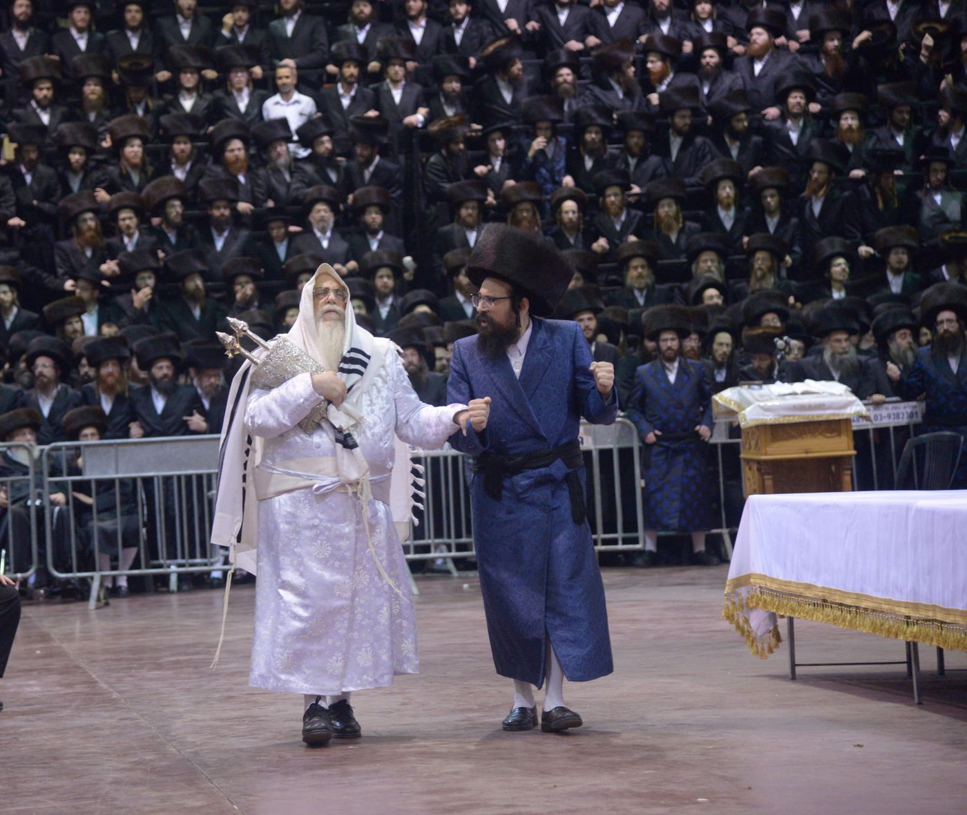 גלריה: ההקפות השניות של חסידות צאנז