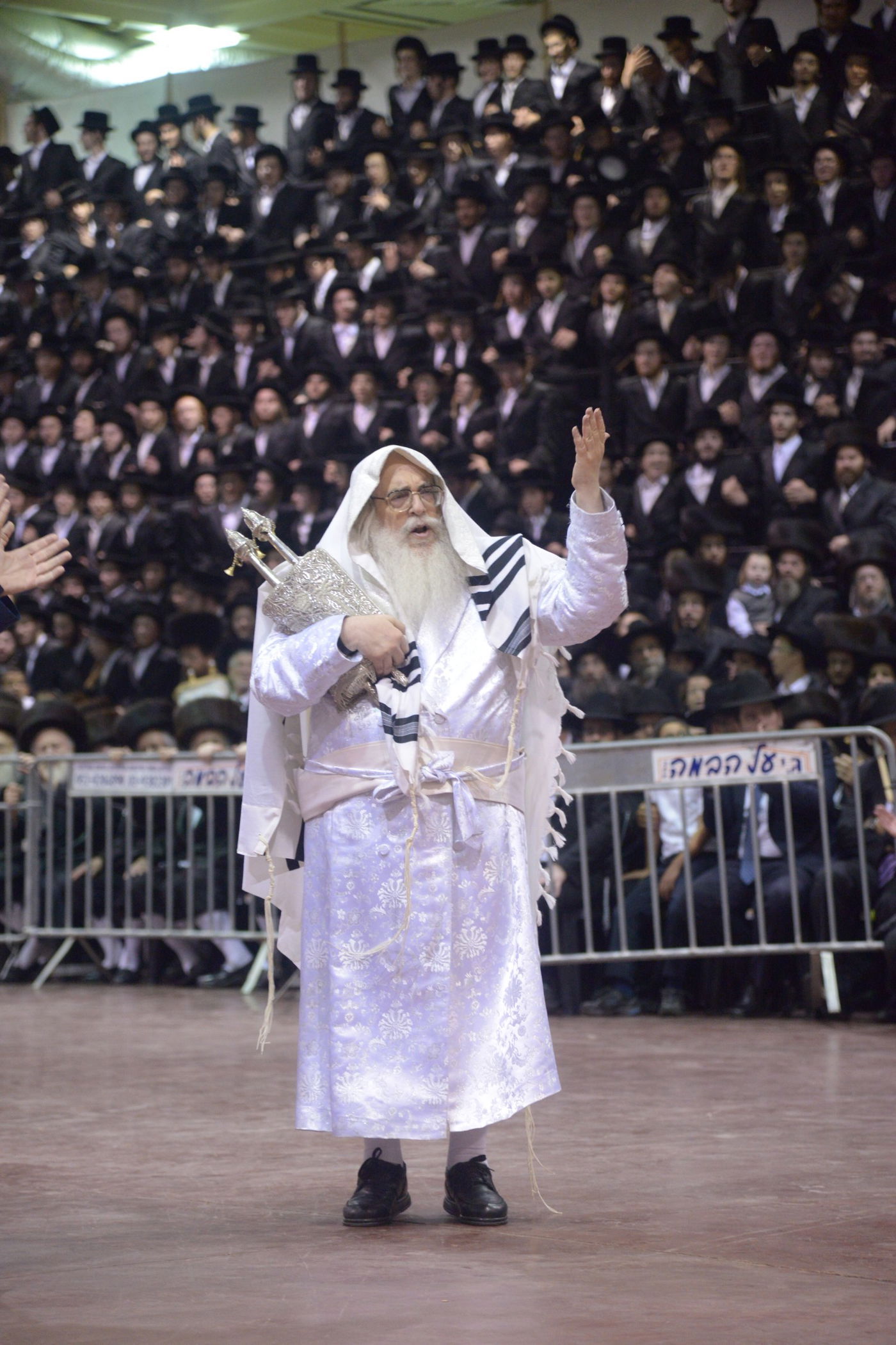 גלריה: ההקפות השניות של חסידות צאנז