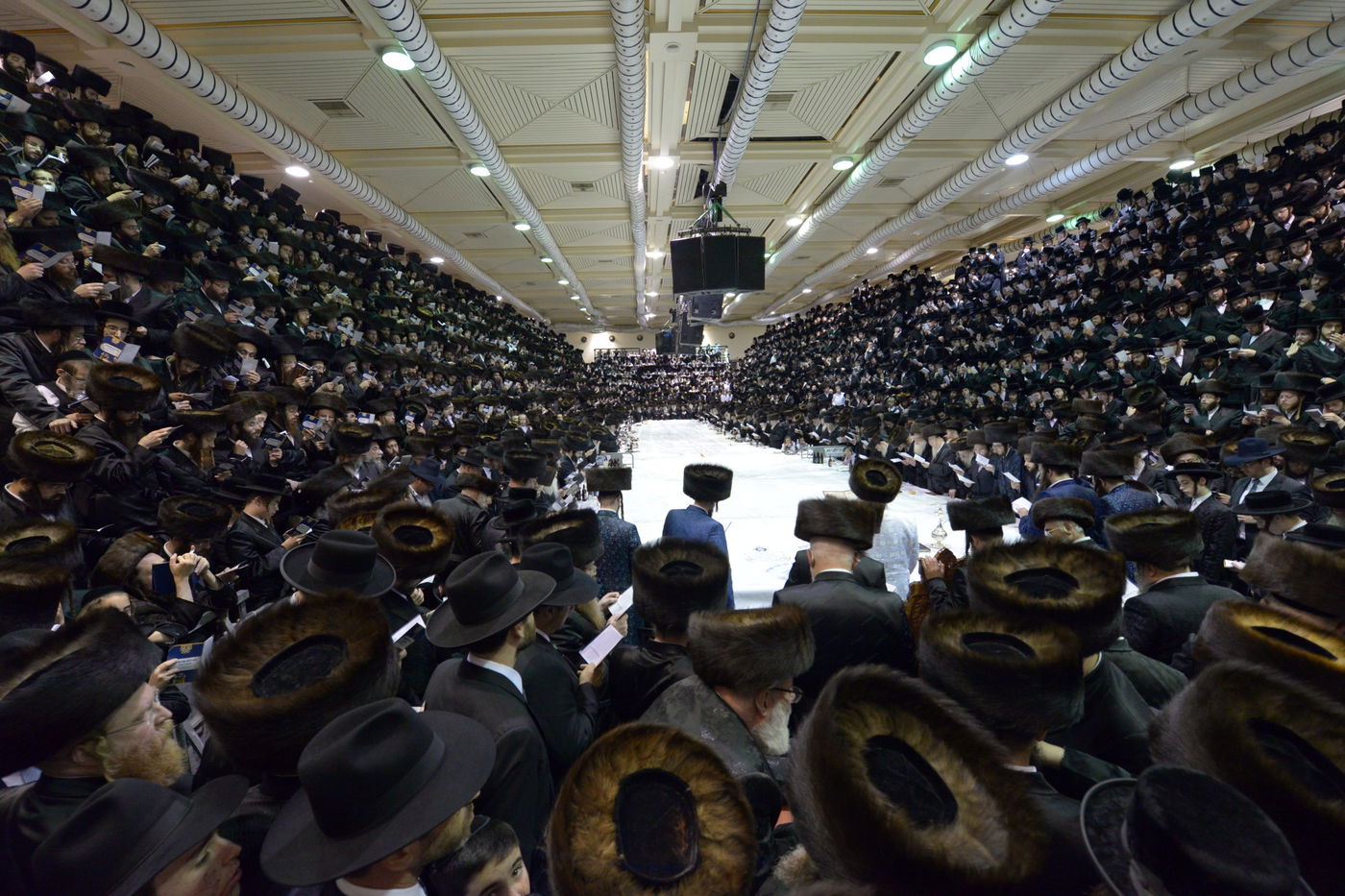 גלריה: ההקפות השניות של חסידות צאנז