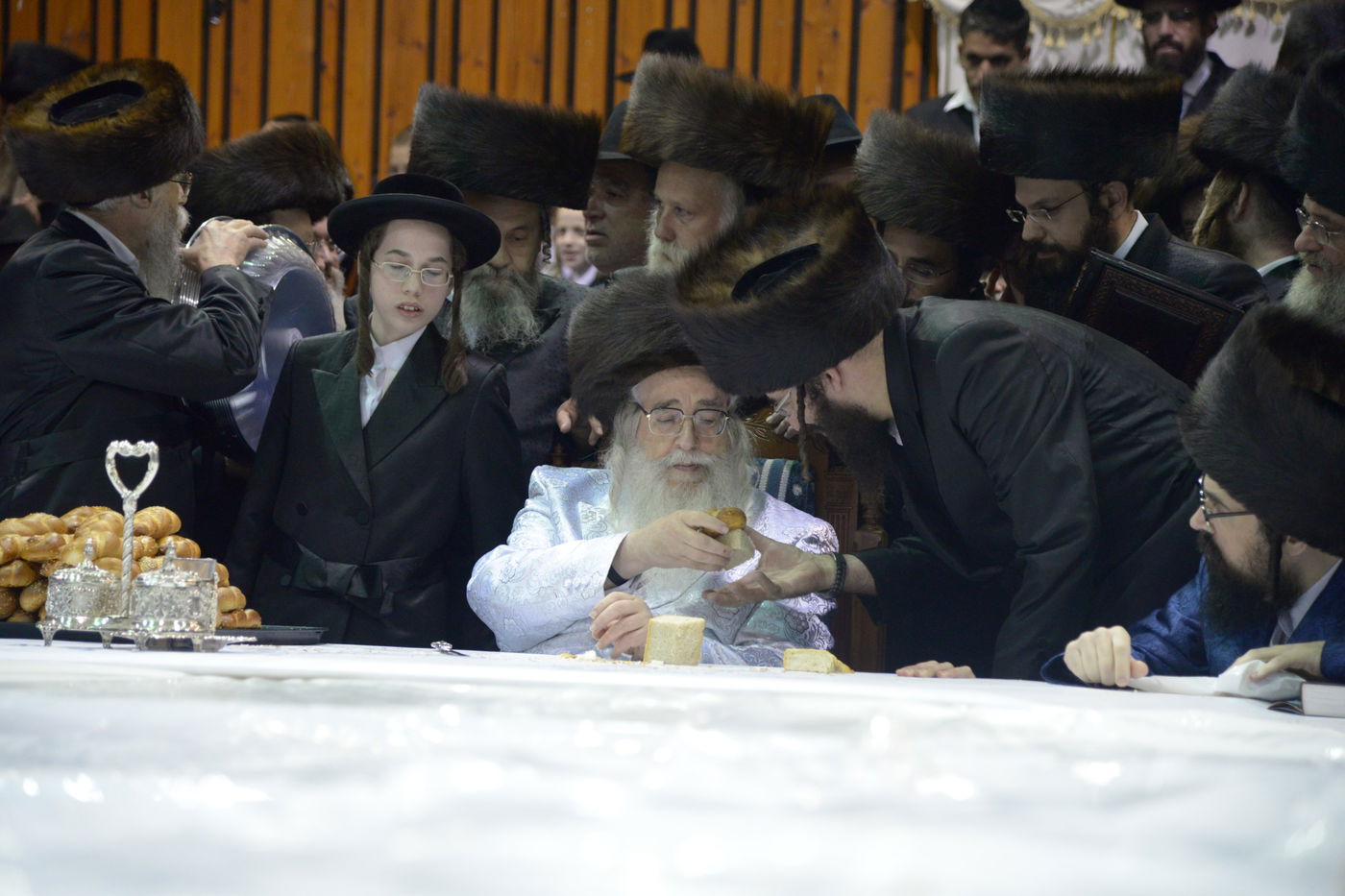 גלריה: ההקפות השניות של חסידות צאנז