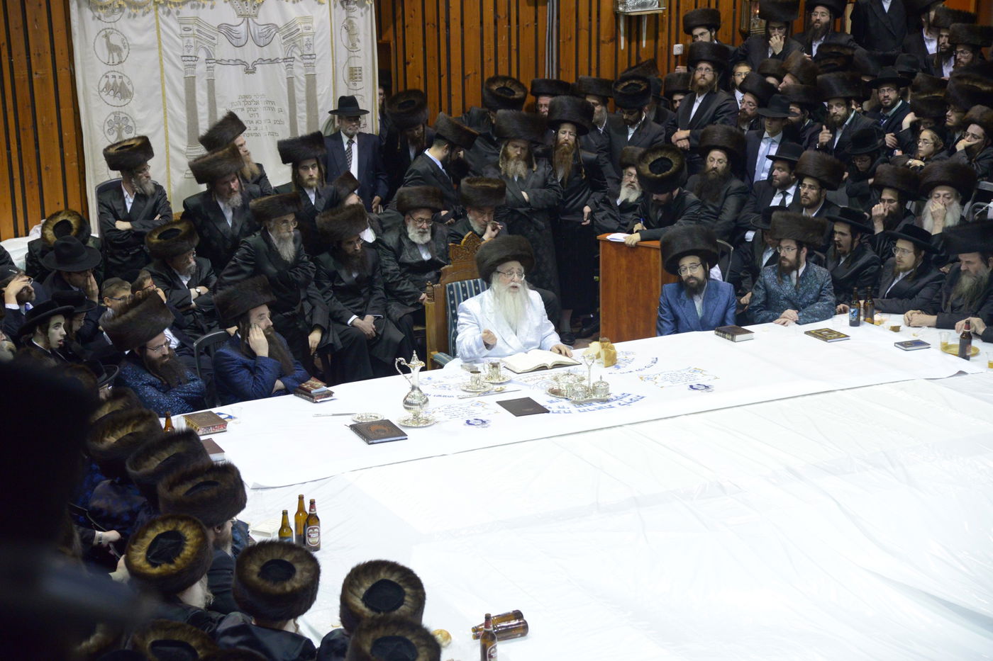 גלריה: ההקפות השניות של חסידות צאנז