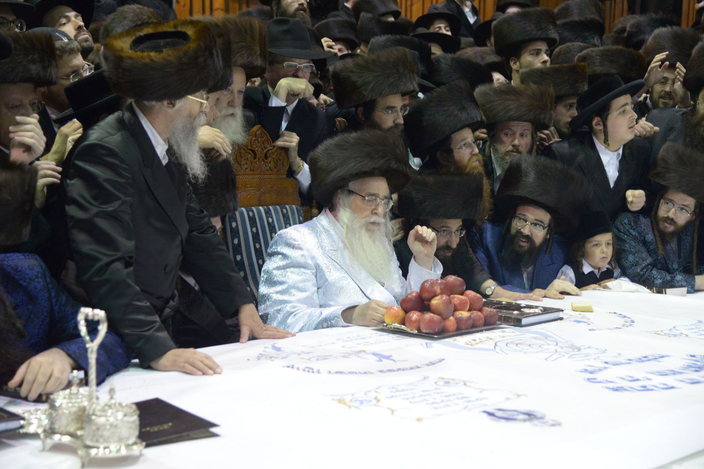 גלריה: ההקפות השניות של חסידות צאנז