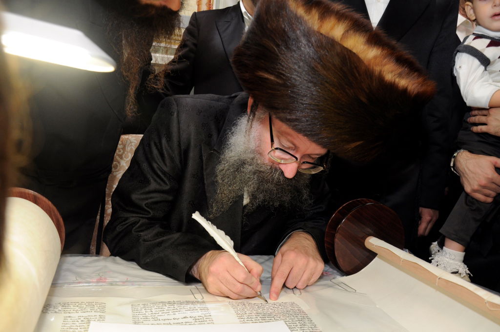 גלריה: הכנסת ספר תורה בספינקא