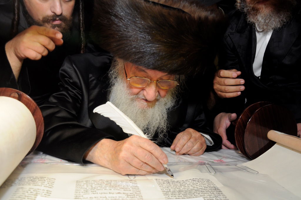 גלריה: הכנסת ספר תורה בספינקא