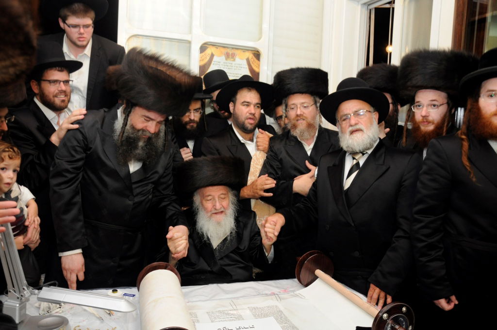 גלריה: הכנסת ספר תורה בספינקא