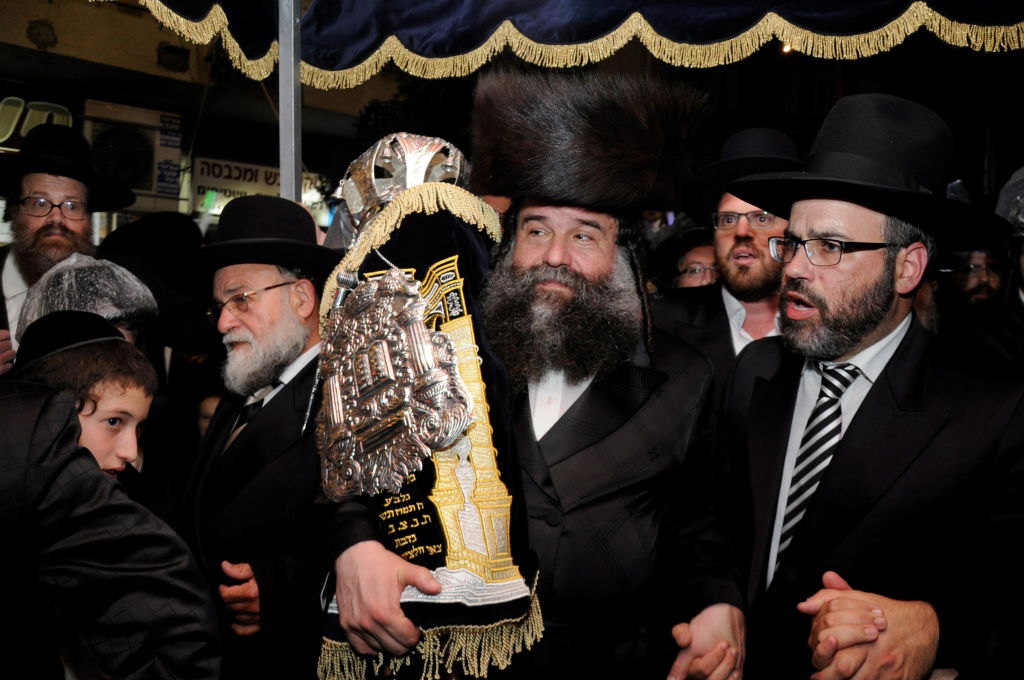 גלריה: הכנסת ספר תורה בספינקא