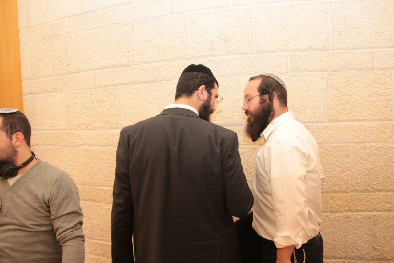 הקרב על רבנות ירושלים: החלה ספירת הקולות • עדכונים שוטפים