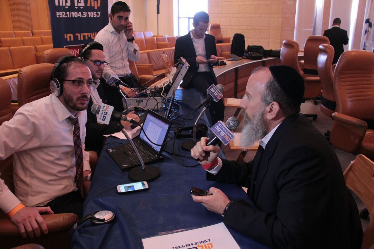 הקרב על רבנות ירושלים: החלה ספירת הקולות • עדכונים שוטפים