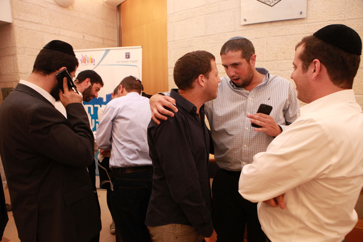 הקרב על רבנות ירושלים: החלה ספירת הקולות • עדכונים שוטפים