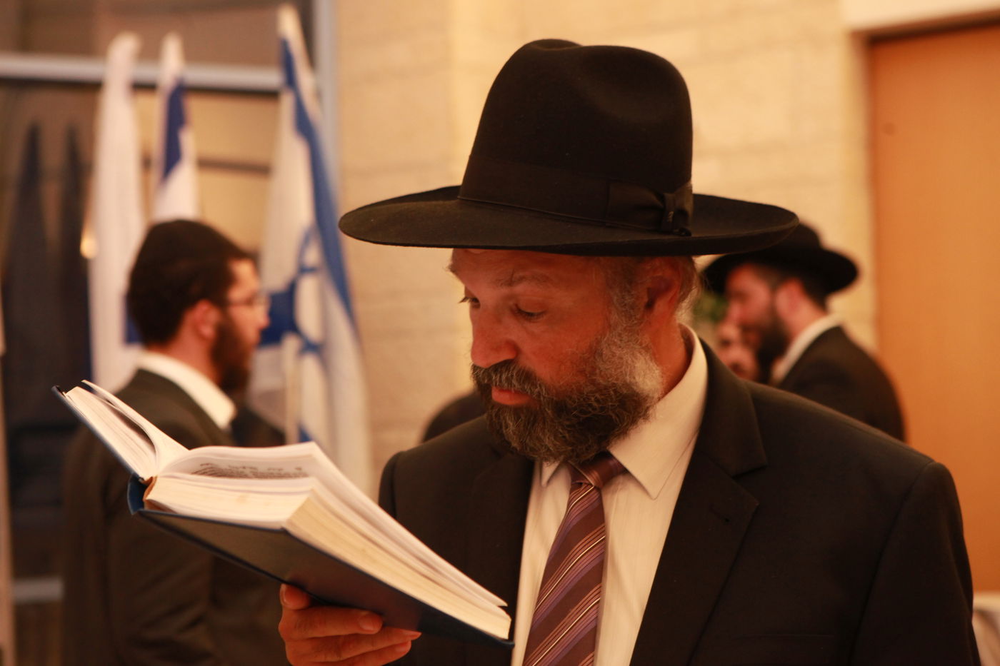 הקרב על רבנות ירושלים: החלה ספירת הקולות • עדכונים שוטפים