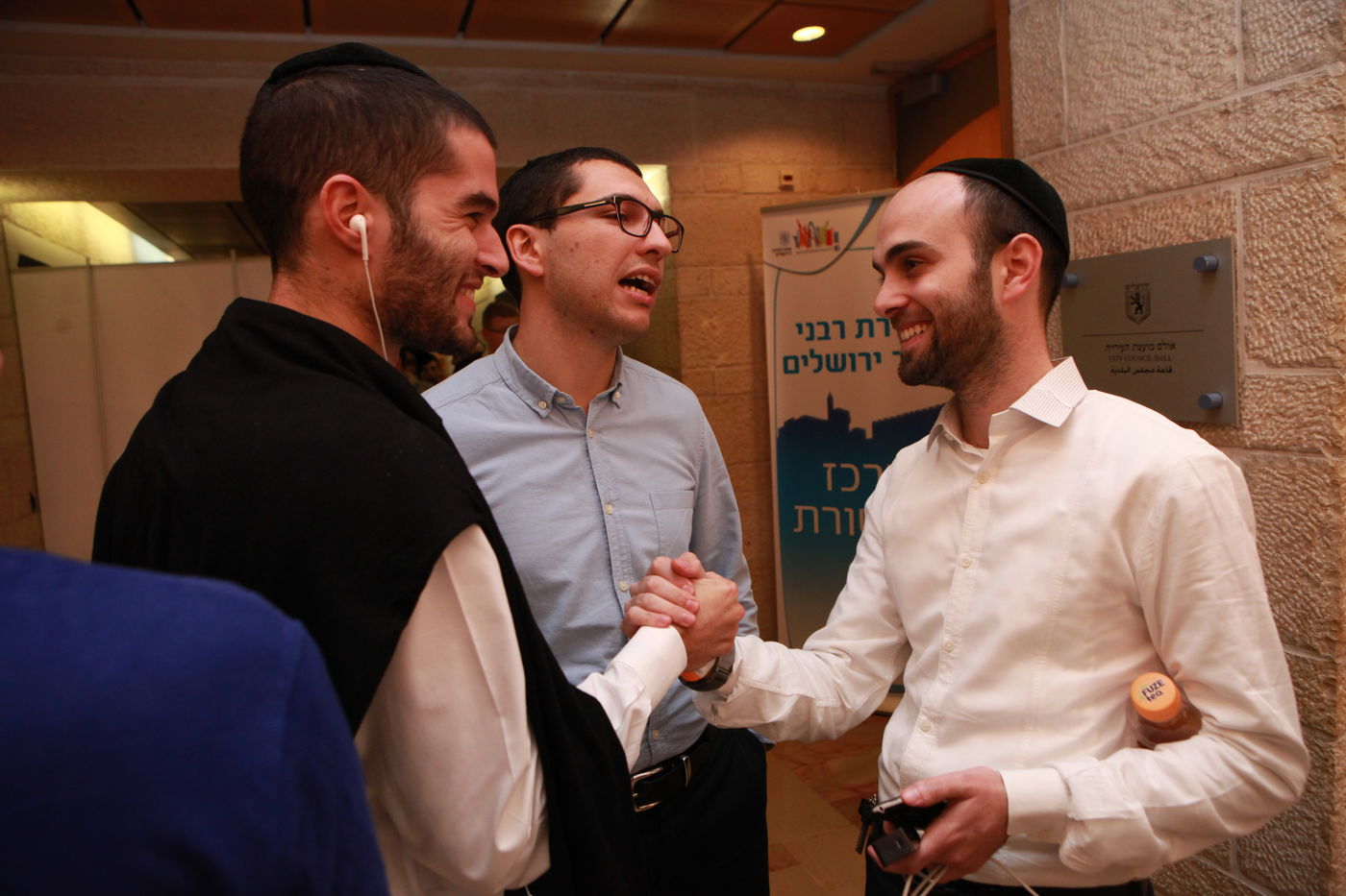 הקרב על רבנות ירושלים: החלה ספירת הקולות • עדכונים שוטפים