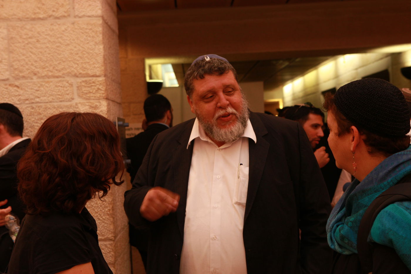 הקרב על רבנות ירושלים: החלה ספירת הקולות • עדכונים שוטפים