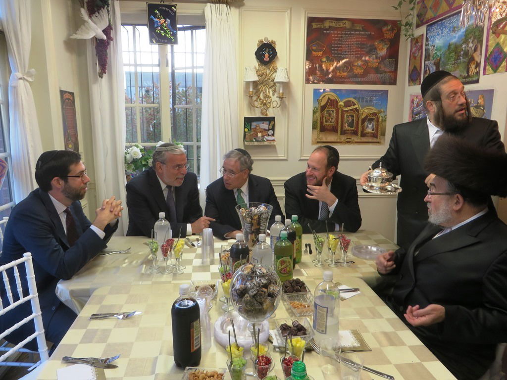 פוליטיקאים זרמו לבית ראש הקהל החדש של ניו יורק