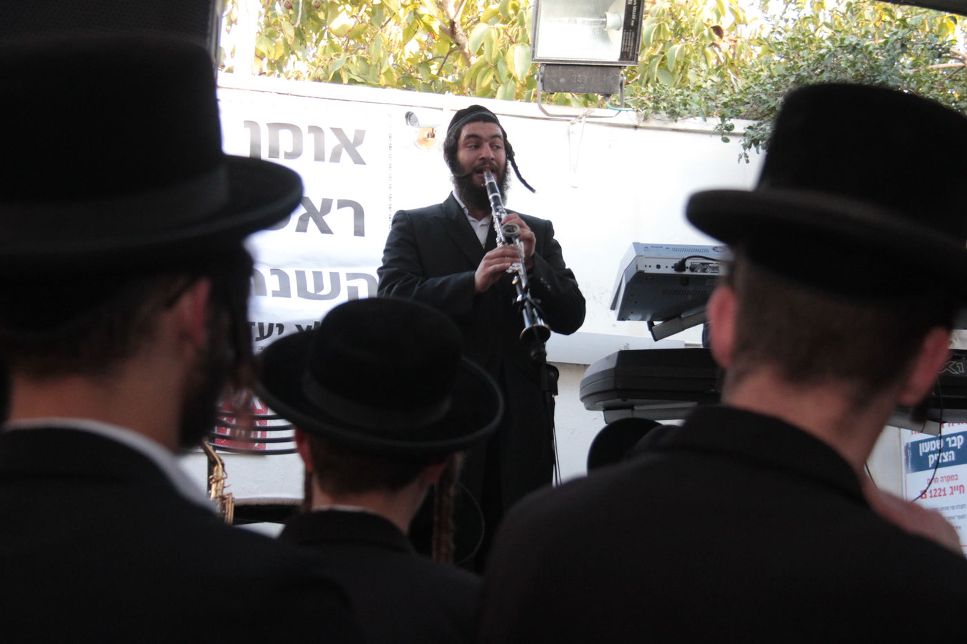 תיעוד: אלפים בהילולת 'שמעון הצדיק' בירושלים