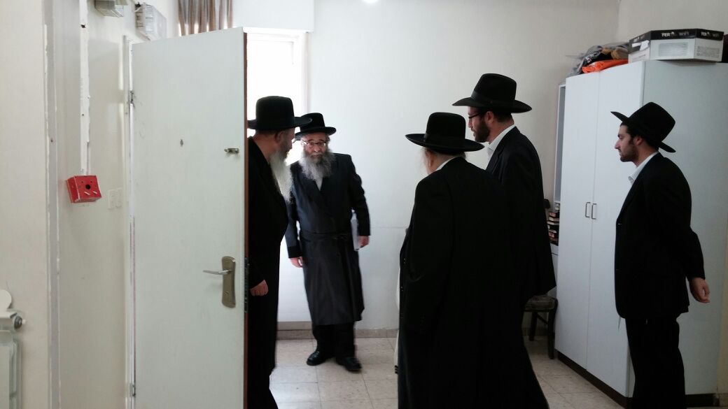 ביקור בזק: ראש ישיבת ליקווד בישראל