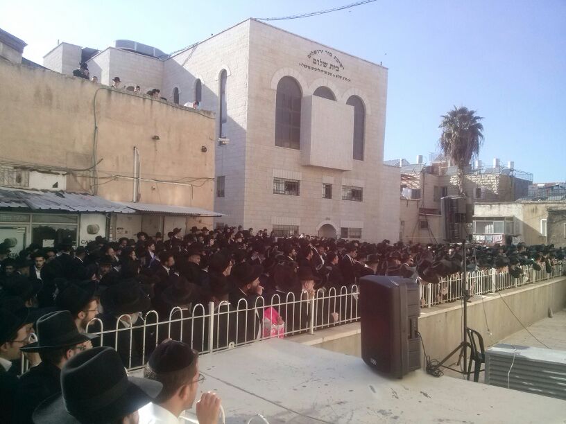 אלפים ליוו את הרבנית חסידה חדש ע"ה • תיעוד