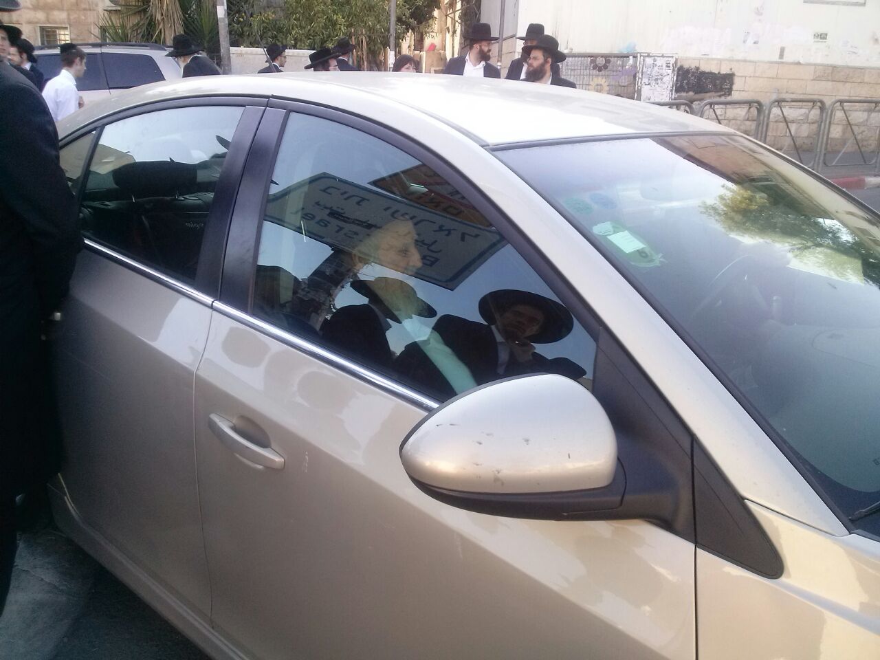 אלפים ליוו את הרבנית חסידה חדש ע"ה • תיעוד