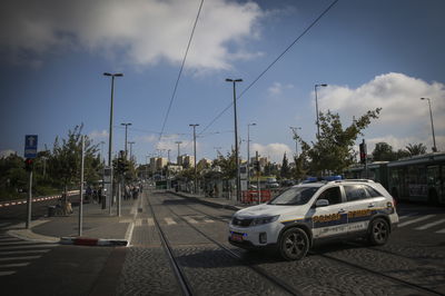 המשטרה מתגברת כוחות, ירושלים עדיין תחת טרור