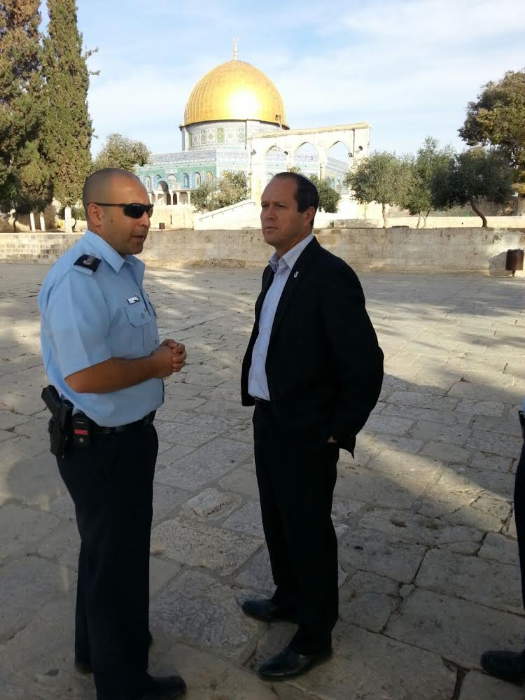 ירושלים: ניר ברקת ביקר במתחם הר הבית