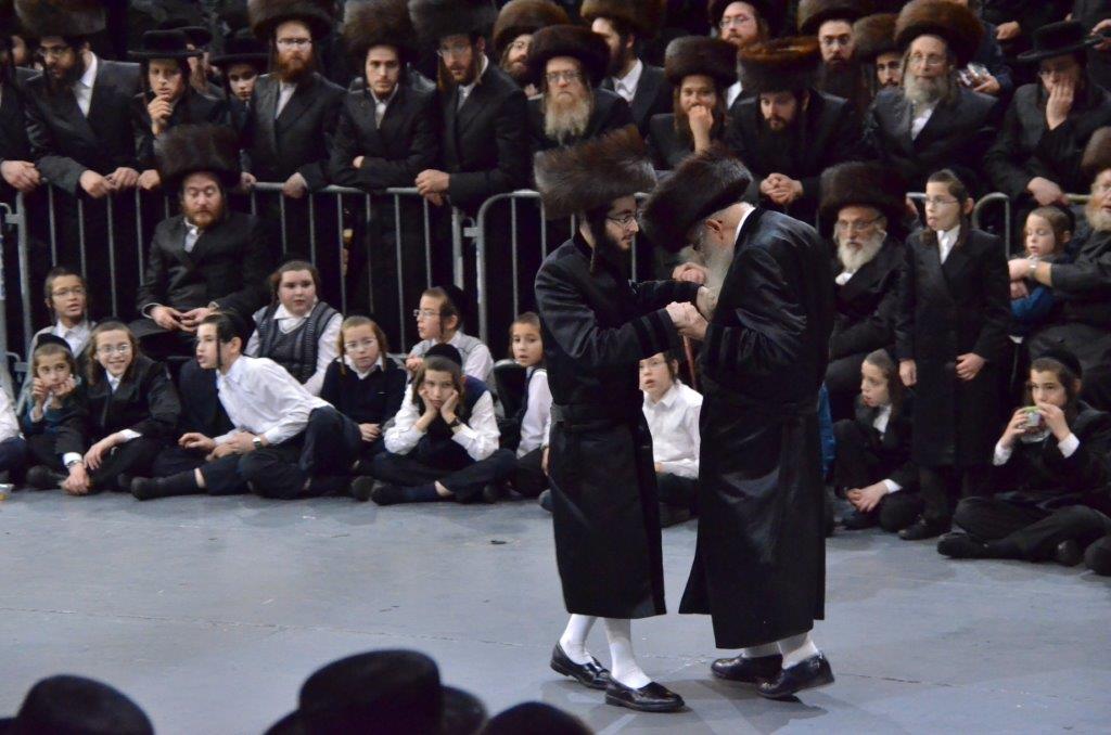 תיעוד: חתונת הענק של סאטמר