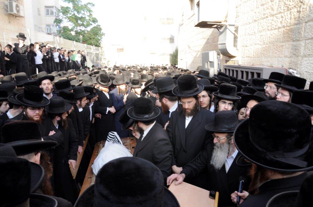 תיעוד: הלווית גאב"ד טשאבא זצ"ל