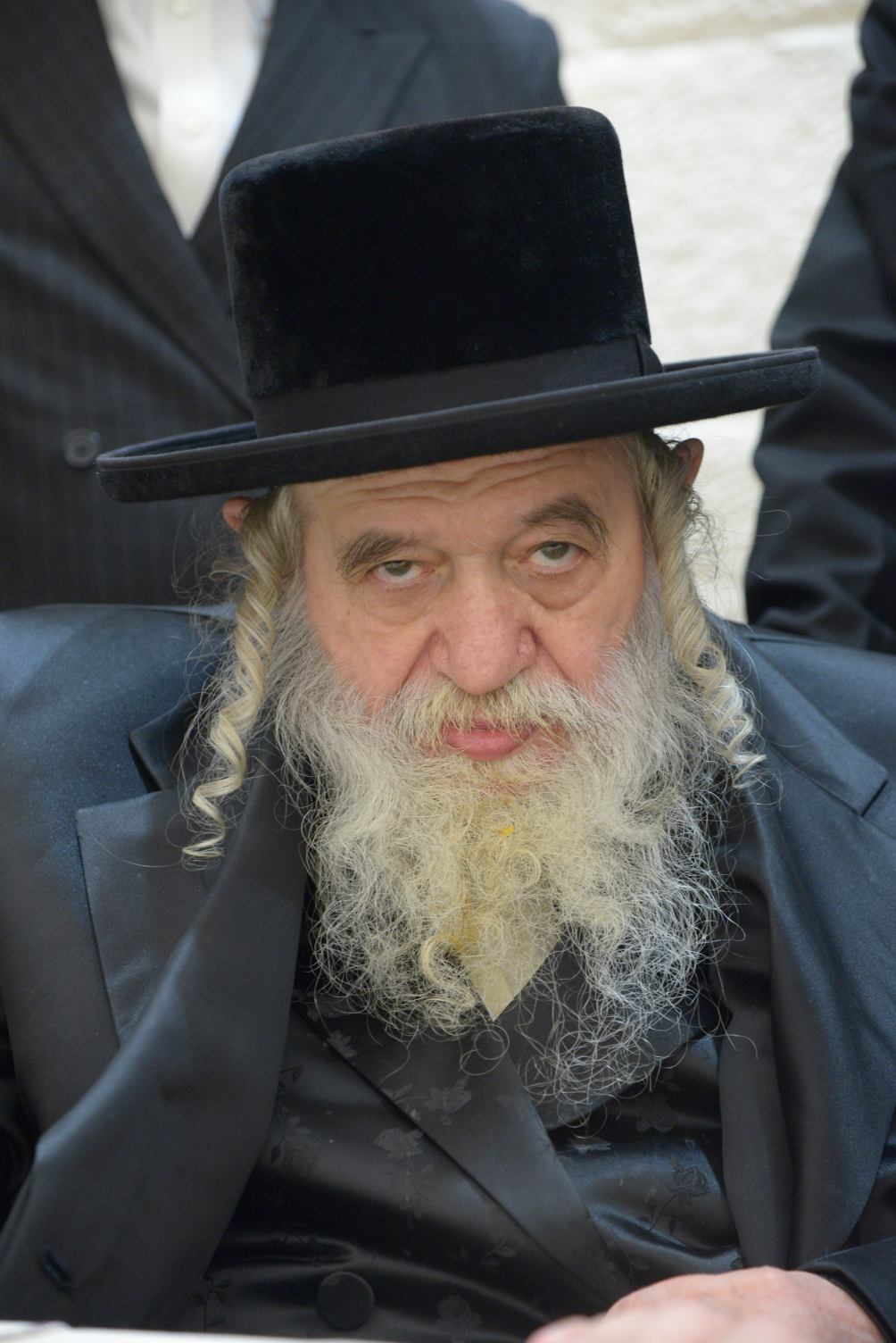 שמחת בית פוניבז' בנישואי נכדי ראשי הישיבה • תיעוד ענק