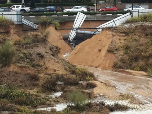 גשמי ברכה: תוך יום אחד - כמות גשם של חודש שלם