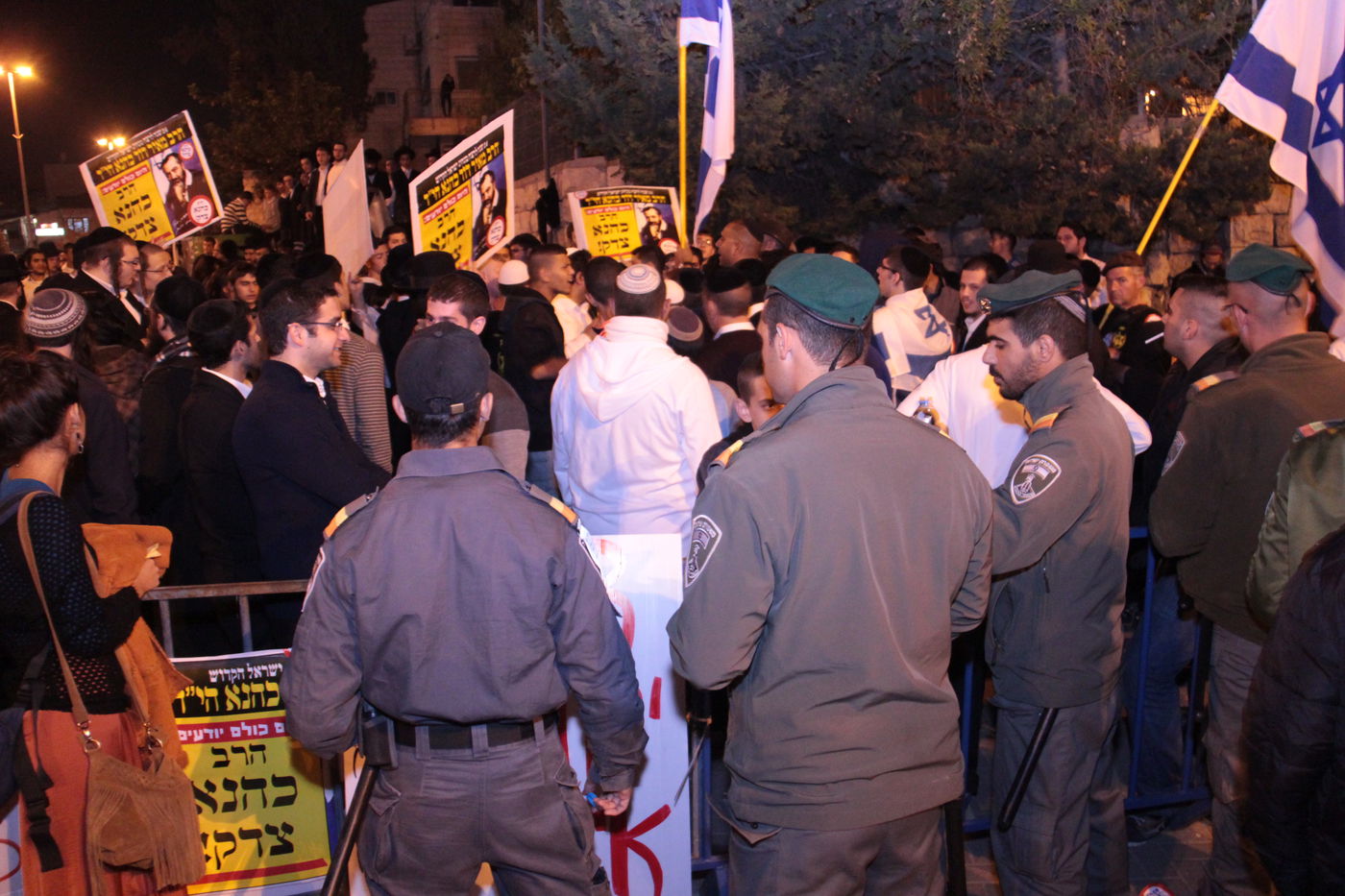 עשרות הפגינו בבירה בעקבות פיגוע הדריסה: "כהנא צדק"