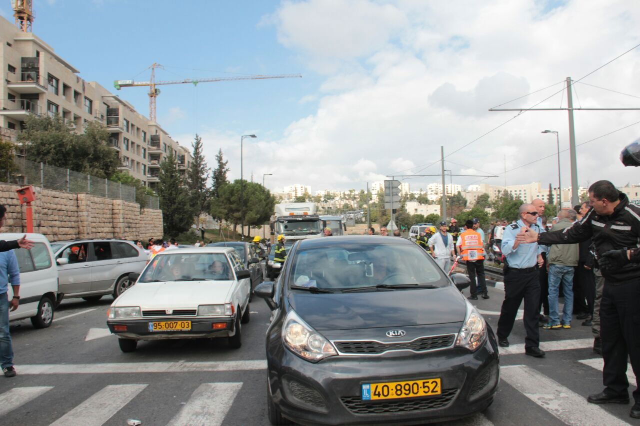 פיגוע הדריסה בירושלים • תמונות מהזירה