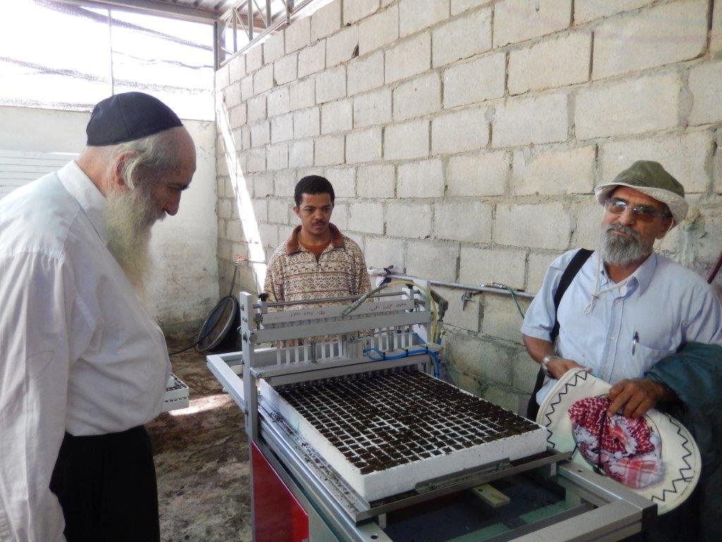 תיעוד: רבני "שארית ישראל" חבשו כאפייה בביקור בירדן