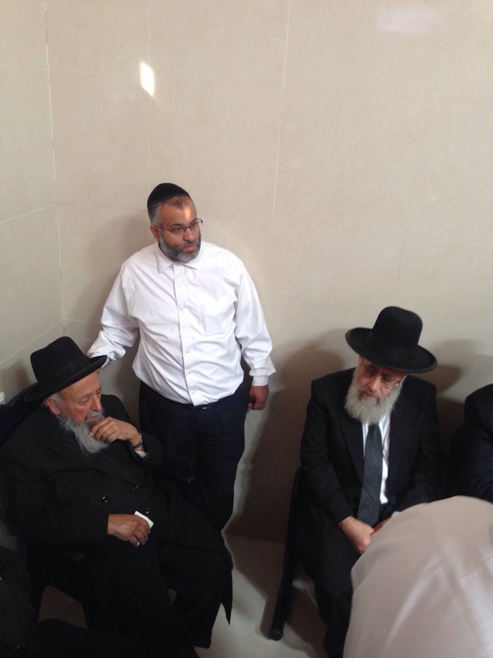 האב ספד לבנו בבכי: מודים לה' על 17 שנה שהיית עמנו