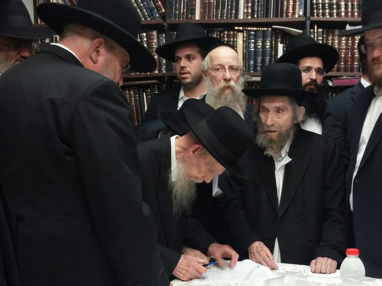 ועד הישיבות: "יש להוסיף חיילים לעמל לימוד התורה"