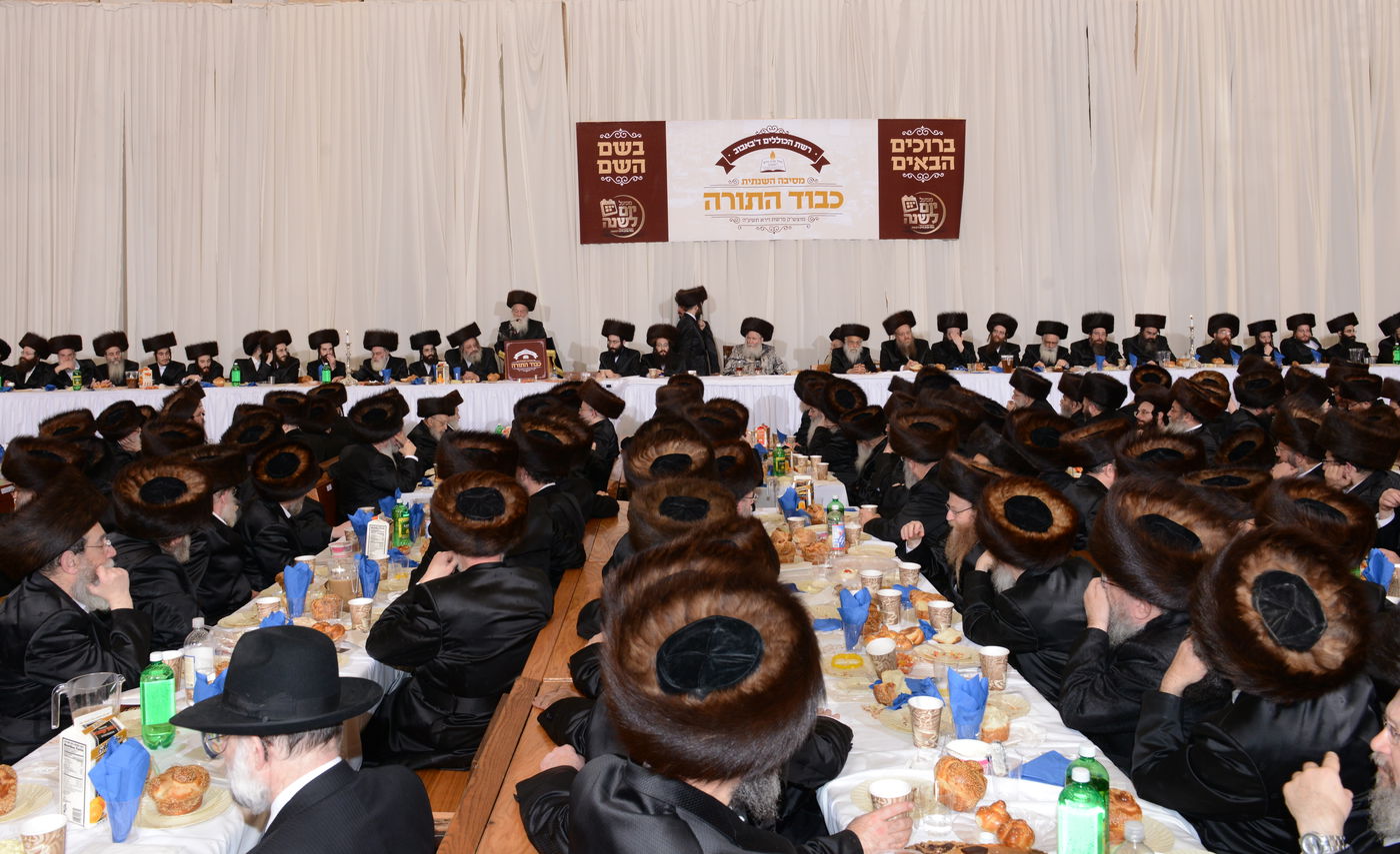 תיעוד: מלווה מלכה בבאבוב