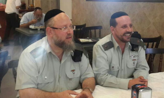 הרב אדרי עם הרב לנדאו