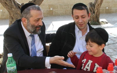 אריה דרעי: ילדיי מפחדים לנסוע בתחבורה הציבורית בירושלים