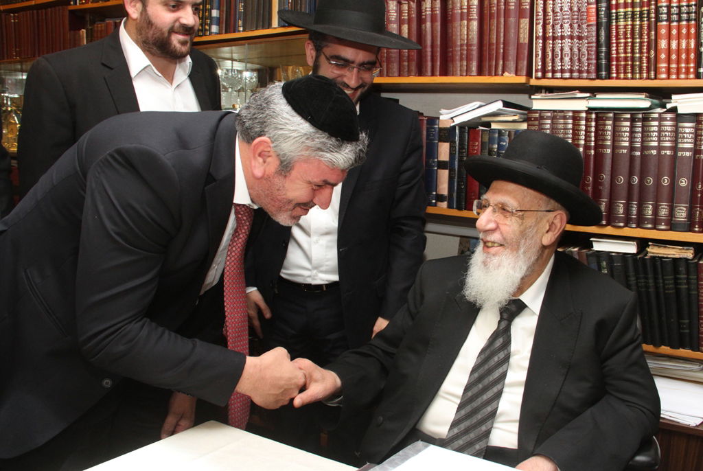 תיעוד: נציגי ש"ס באשדוד נועדו עם נשיא המועצת הגר"ש כהן